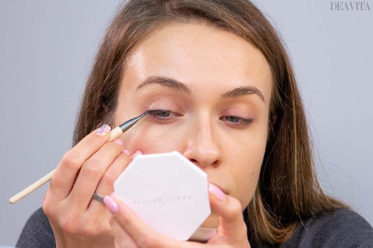 Hur man applicerar eyeliner korrekt Tips Tricks