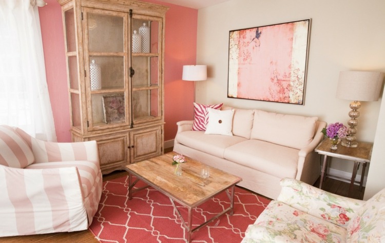 färg för vardagsrummet feminin inredning vintage rosa korallbuffé