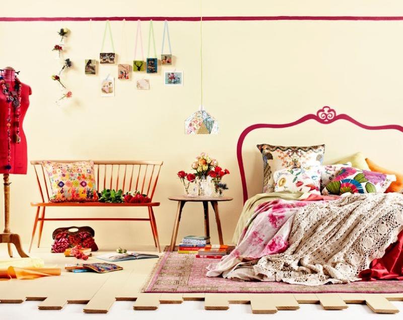 Färger-vägg-sovrum-persika-bär-nyanser