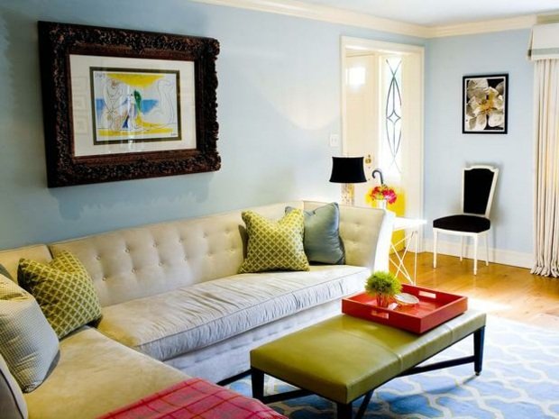 Färgdesignidéer ljusblågula klassiska möbler