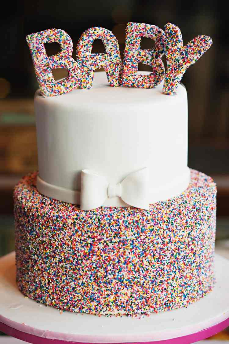 baby shower cake fondant sugar strössel dekoration