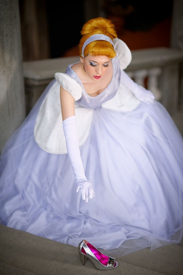 karneval-disney-kostym-prinsessa-bollklänning-cinderella