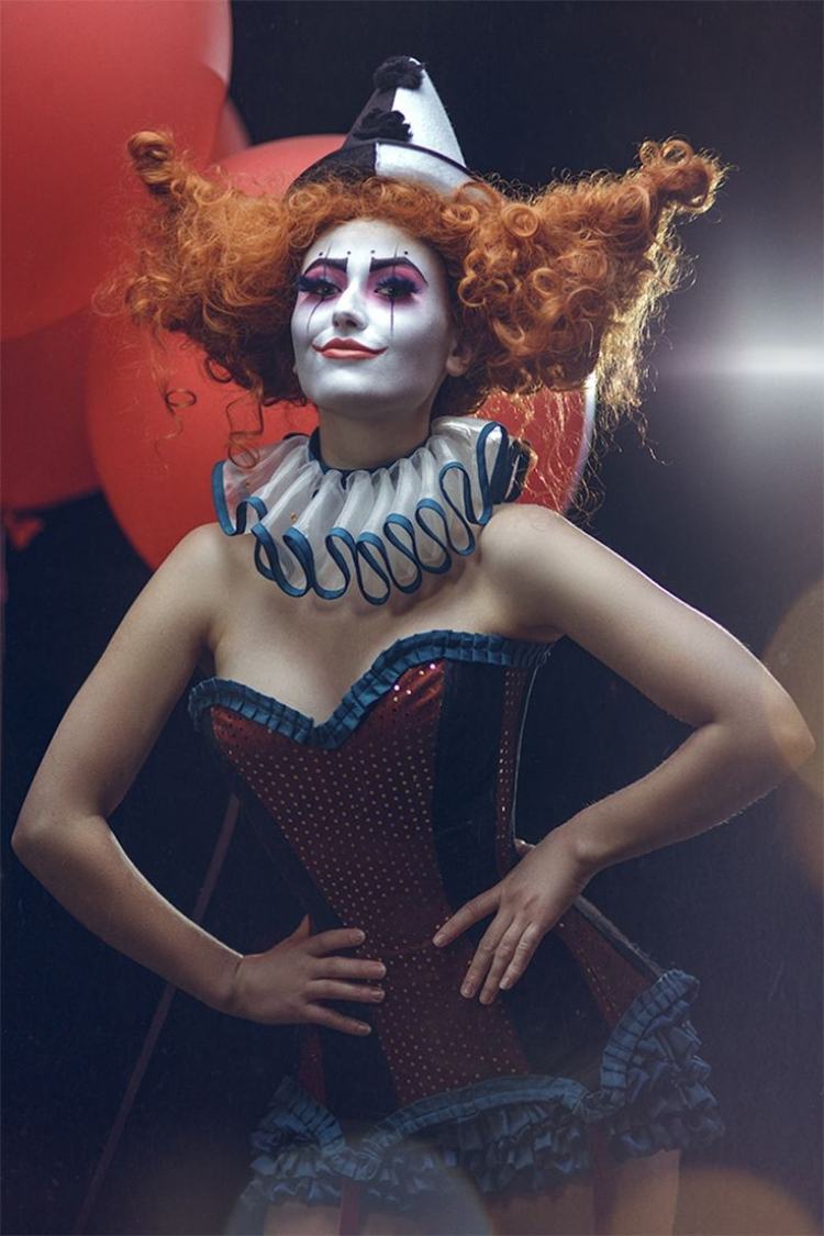 karneval-karneval-smink-tips-peruker-kvinna-clown-cirkus