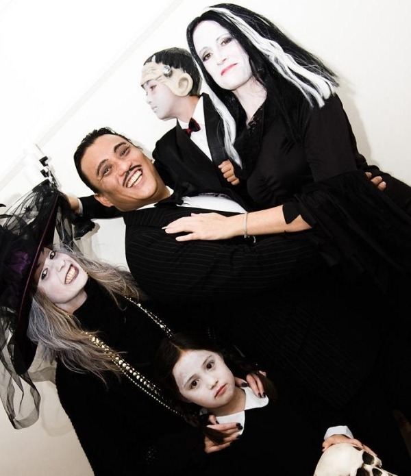 Kostymer-Mardi Gras adams-familjen Mardi Gras-Halloween Förkläder läskigt