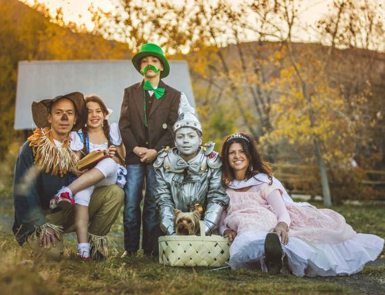 Mardi Gras kostymer familj Wizard of Oz inspirerad