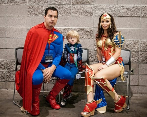 karneval kostymer familj superhjälte superman