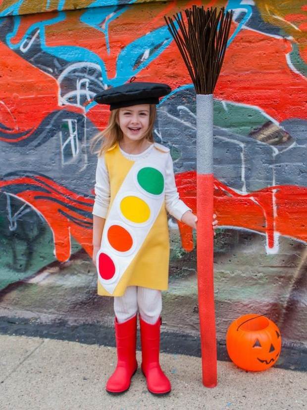 DIY-karneval-kostymer-barn-målare-palett-pensel-tillbehör