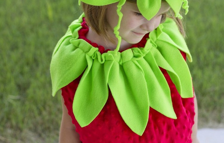 karneval-kostymer-småbarn-flicka-jordgubbe-dräkt-barn