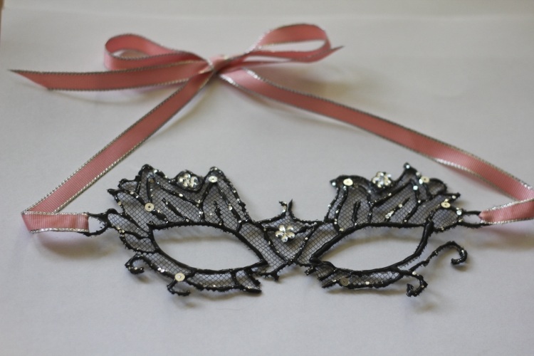 Tinker karneval masker -instruktioner-spets-ornament-svart-band