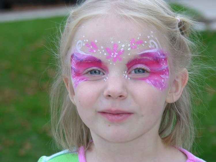 barns karneval fe make-up idéer rosa make-up färg