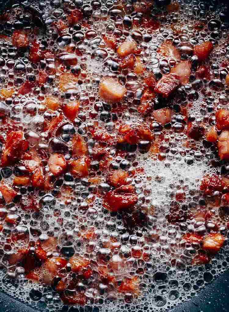 lammsalladrecept förbereder baconinstruktioner läckra