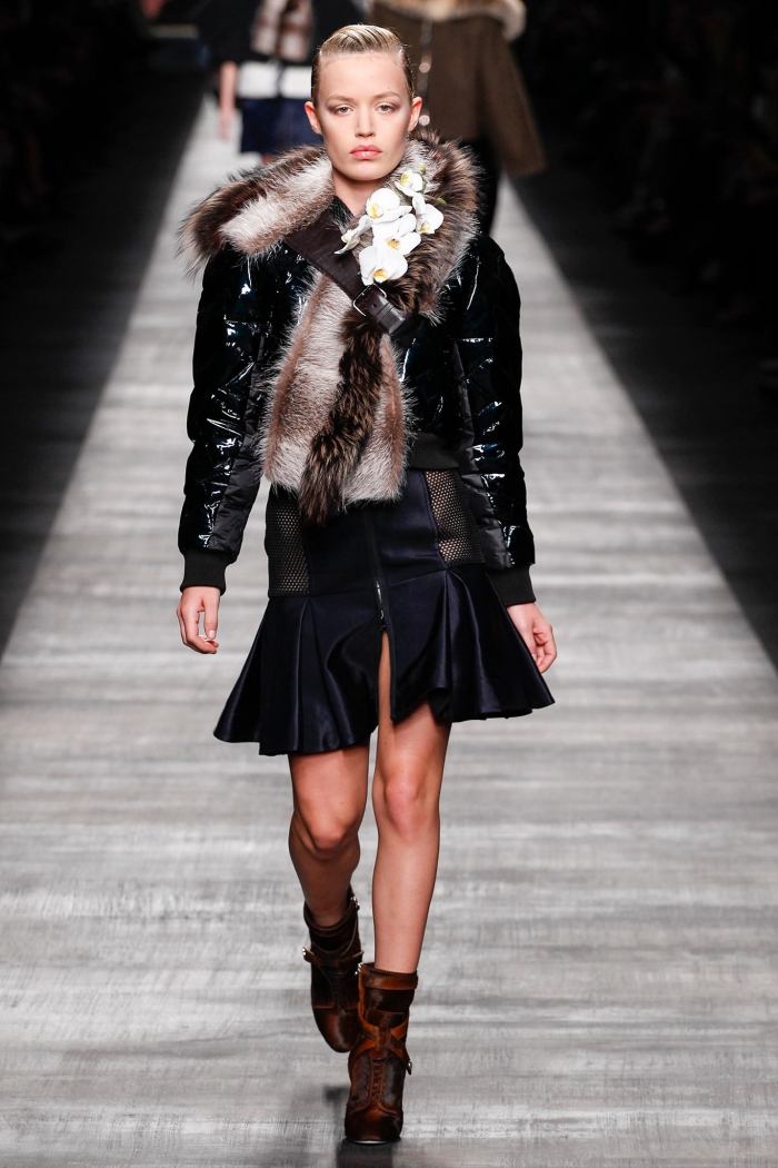 fendi-mode-höst-2014-pvc-jacka-puffer-look-pälskrage