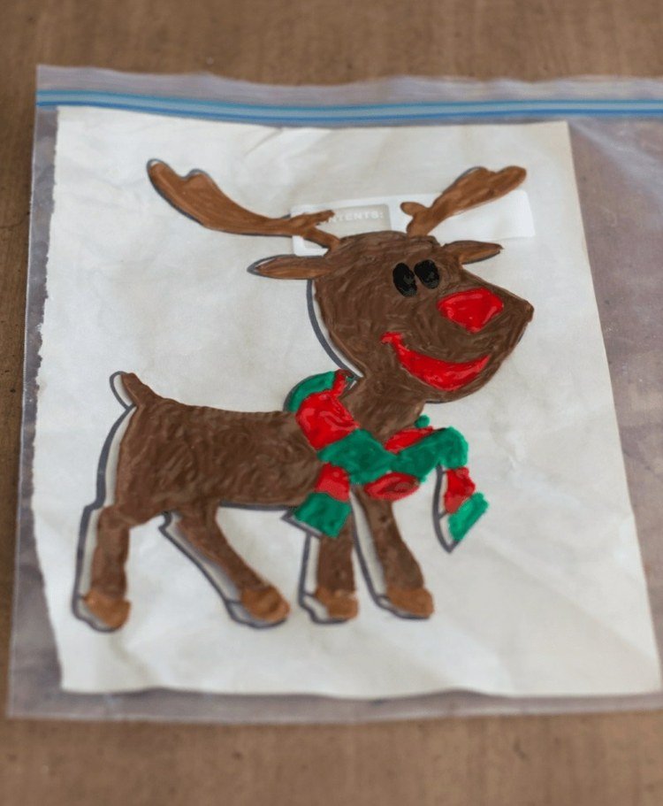 Gör fönsterbilder till julen själv med fönsterfärger och julmallar - Rudolph