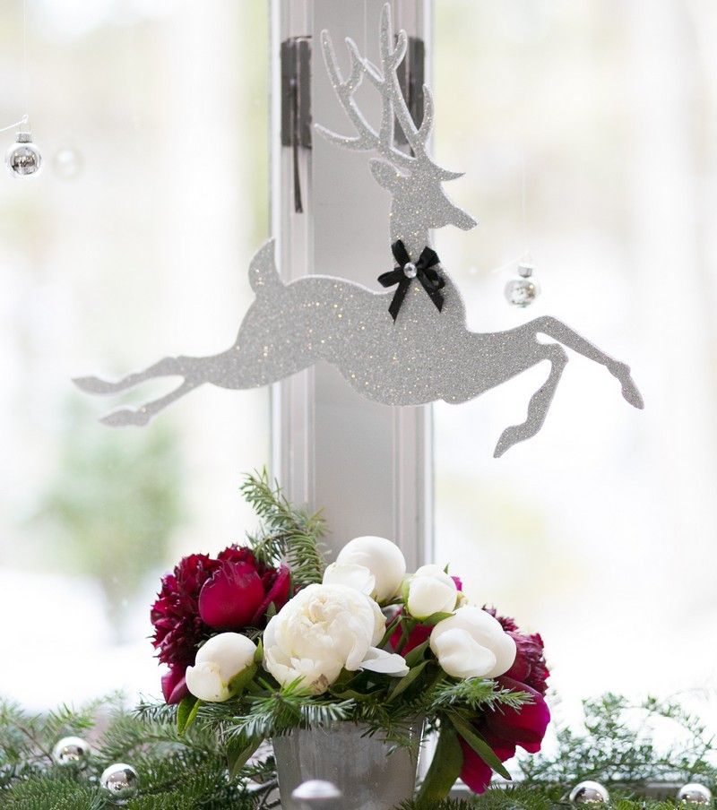Fönster-dekoration-jul-rådjur-siluett-glitter-dekorera