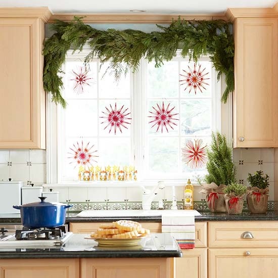 idéer-fönster-dekoration-till-jul-kök