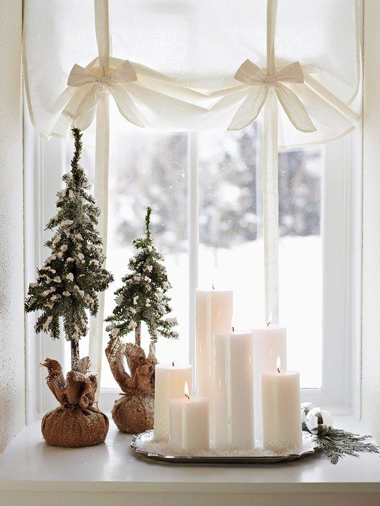idéer-fönster-dekoration-för-jul-ljus-små-träd