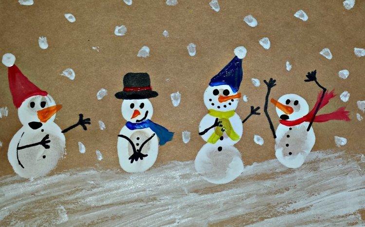 fingeravtryck-bilder-vinter-inspiration-snögubbar-målning-snö
