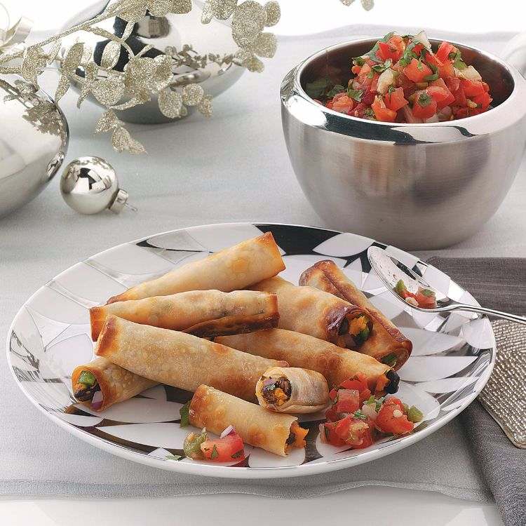 Förbereda fingermat vegetariskt lätt karibiska vårrullar