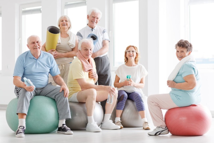 Att träna och åldras i gymmet med låg risk för hjärtsjukdom