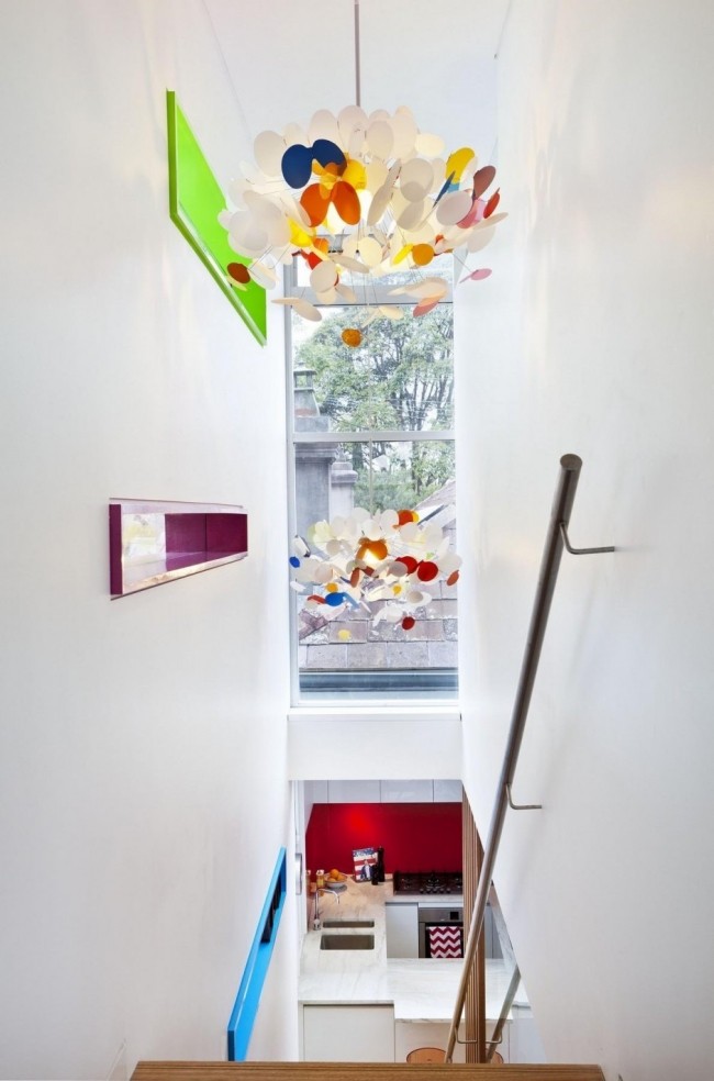 Kubhus vardagsrum-trappor dekoration design-hängande lampor fönster