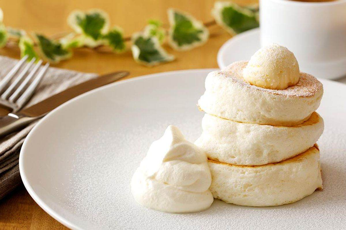 Fluffiga japanska pannkakor Recept Frukostidéer Brunch