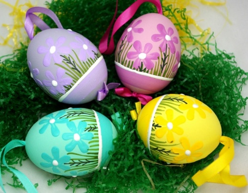 Påskägg med blommönster