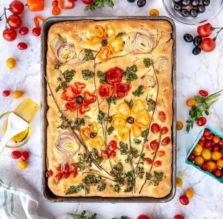 Foccacia trädgårdsrecept blomsterbröd med grönsaker Foodtrends 2020
