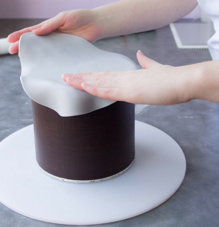 fondant-tårta-gör-helt enkelt-täck-omslag