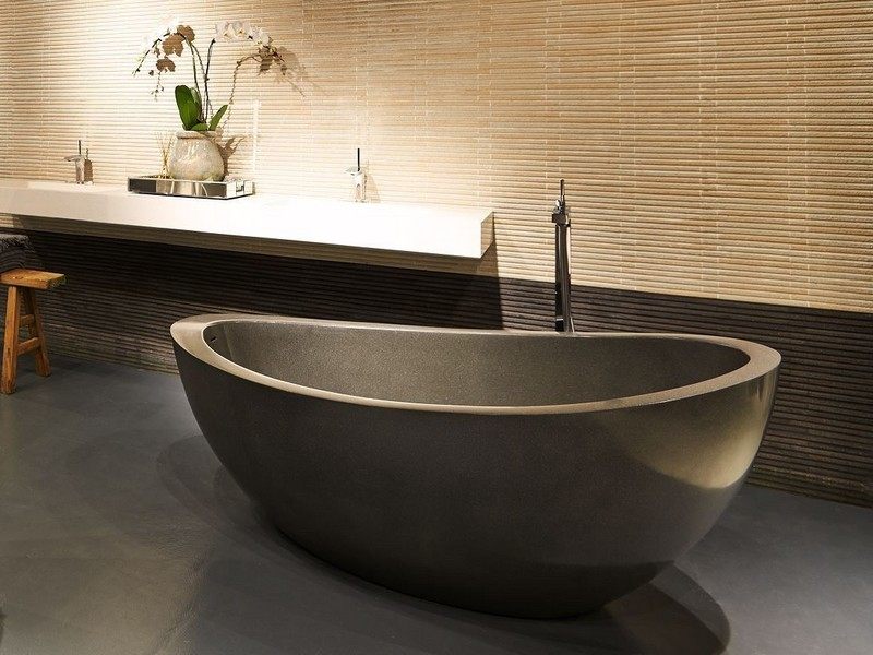 Fristående badkar-modern-natursten-badrum design-idé-handfat-keramik