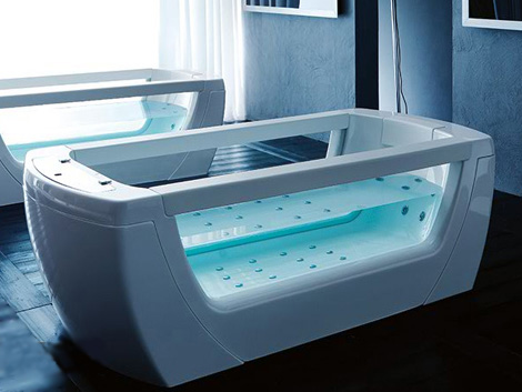fristående badkar med transparent design, vit