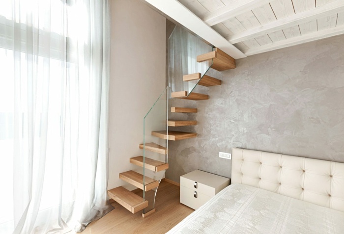 Små trappor sovrum trätrappor glasräcke
