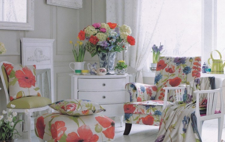 Vårdekorationsidéer blommakläder-möbler-fåtölj-soffa
