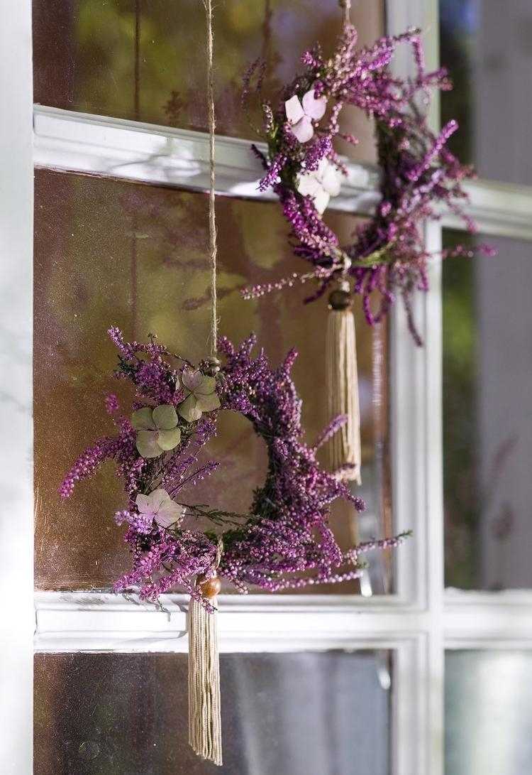 vår-dekoration-idéer-2015-lavendel-krans-dörr
