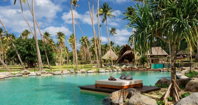 Exotiska resorter reser paradiset Fiji Pacific Laucala Island Resort