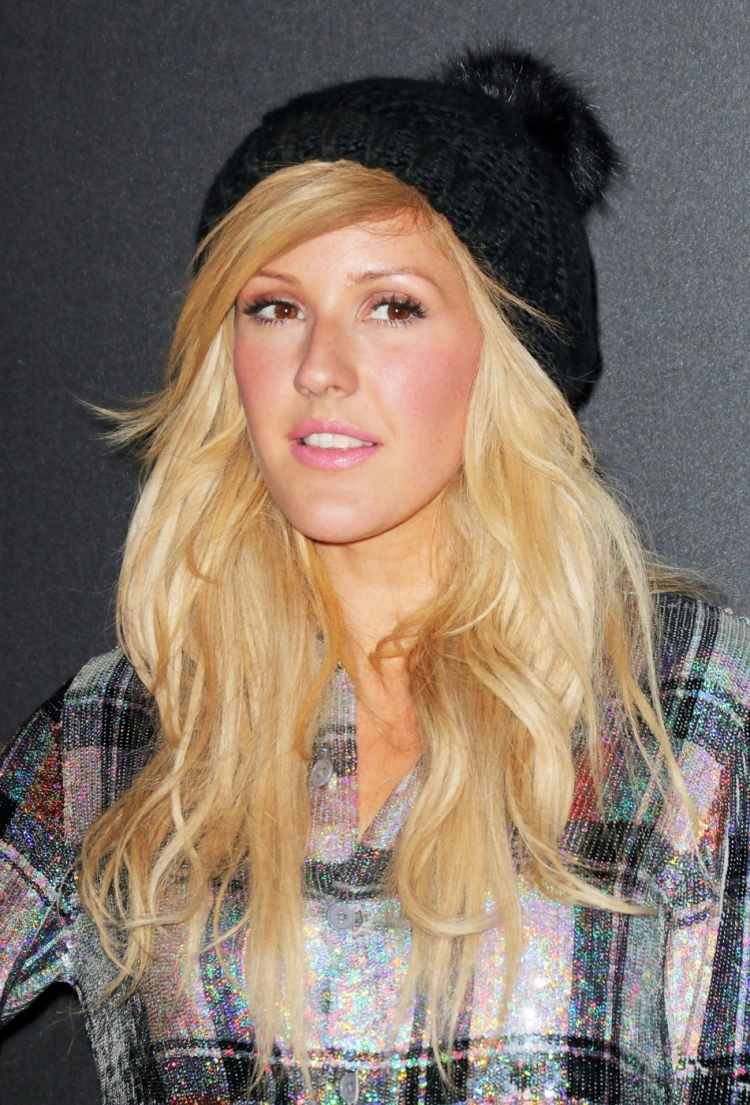 frisyrer-hattar-idéer-öppna-vågigt-hår-ellie-goulding