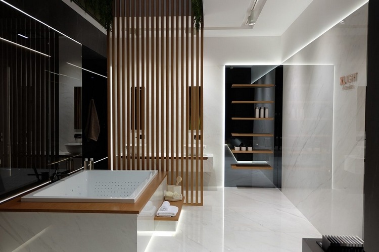 porslin för ett sömlöst badrum med lyxiga designelement och smakfull design