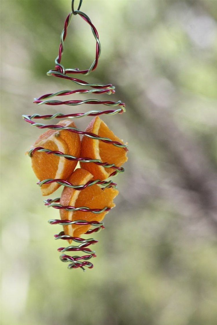 Matplats-fjärilar-spiral-drhat-pyssel-orange-idé