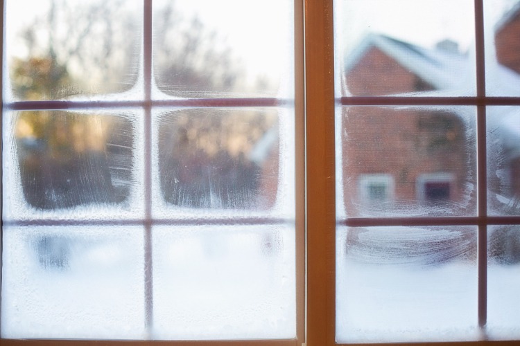 Täta fönstren och håll vinterkylan borta