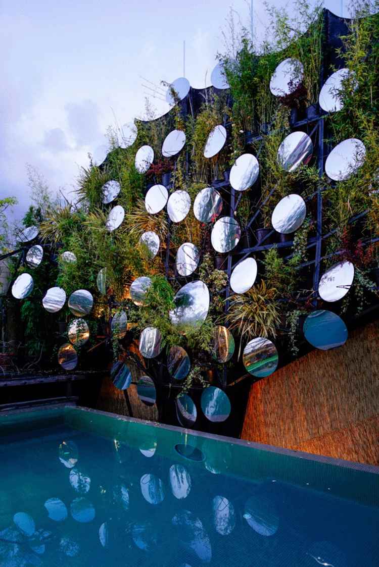 trädgård-pool-luftkylning-system-ånga-vertikal-trädgård-installation