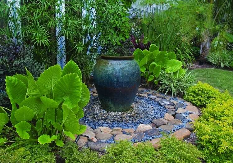Fontän-gör-det-själv-trädgård-dekoration-kanna-grönska-grus-stenläggning-gräsmatta