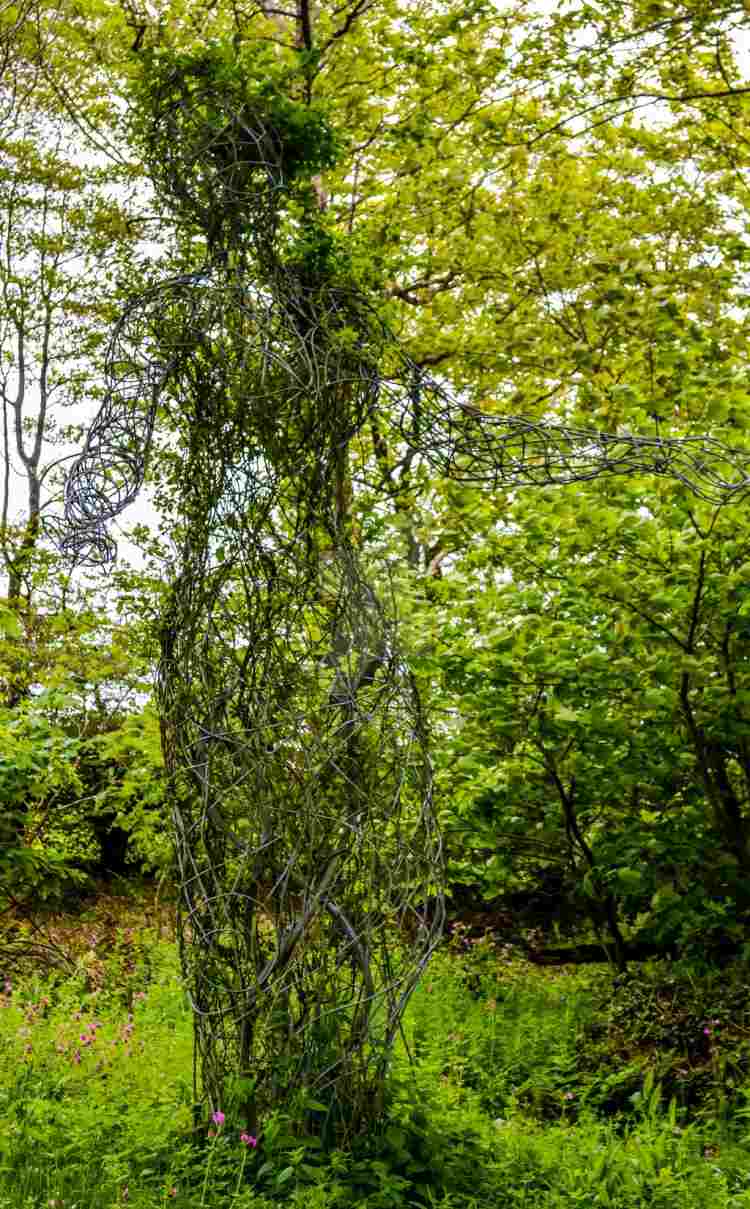 trädgård design-trädgård-konst-skulptur-design-växter-trädgård-heligen