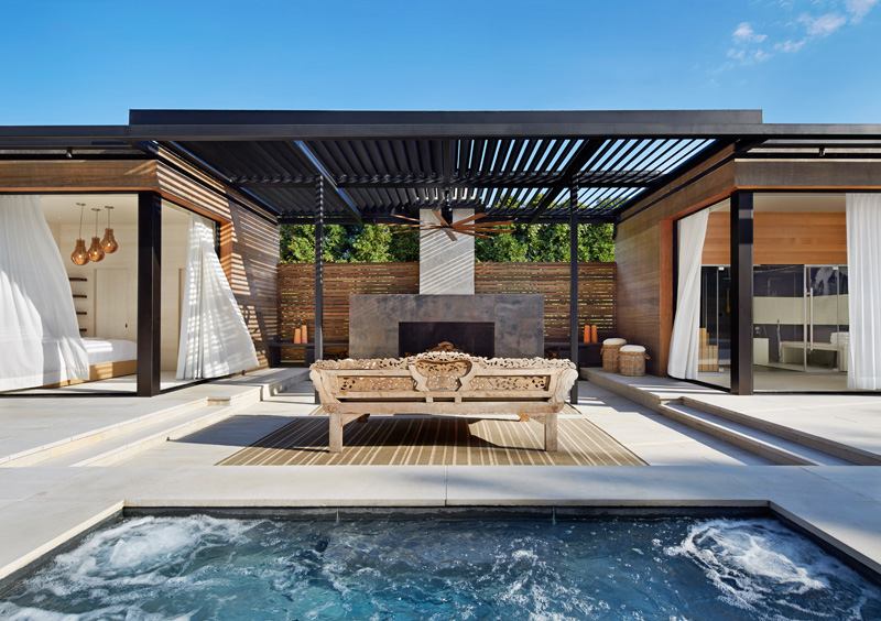 Trädgårdshus med terrass pool-fram-modern-design-glas-fronter