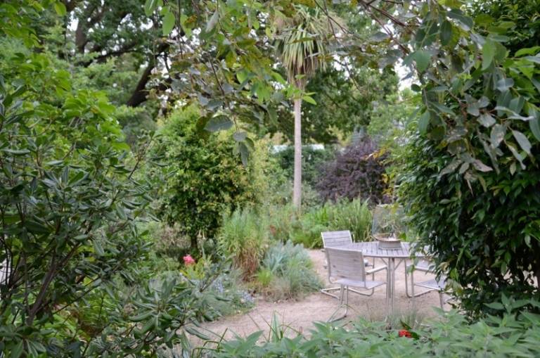 Trädgårdsidéer - favoritplatser - sittgrupp - matplats - trädgårdscenter