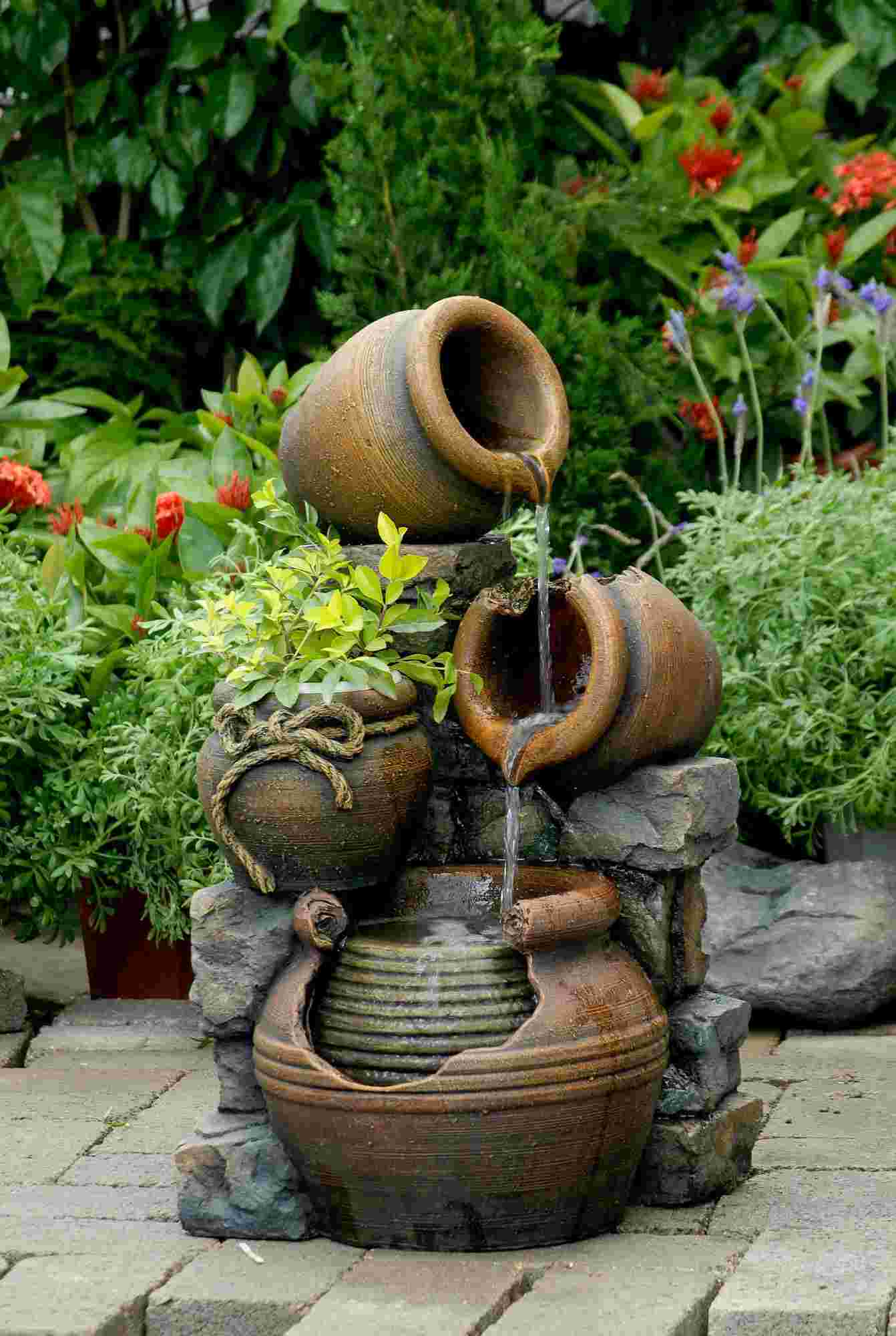Trädgård och terrass idéer trädgård fontäner retro dekoration idéer trädgårdstrender