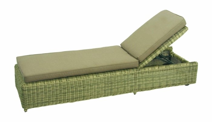 Sängstolen i grön polyrattan
