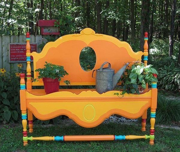 Bygg din egen trädgårdsmöbel-bänk säng sänggavel