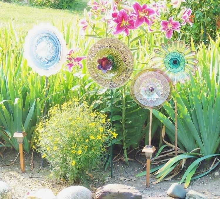 trädgård-plug-gör-det-själv-glas-tallrik-blomsterbädd