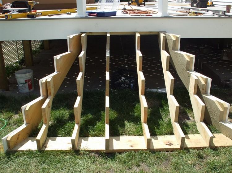 trädgård-trappor-trä-bygga-exempel-trappa stringers-pyramidal