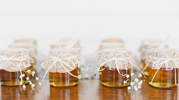 gynnar-bröllop-mason burk-ätbar-honung