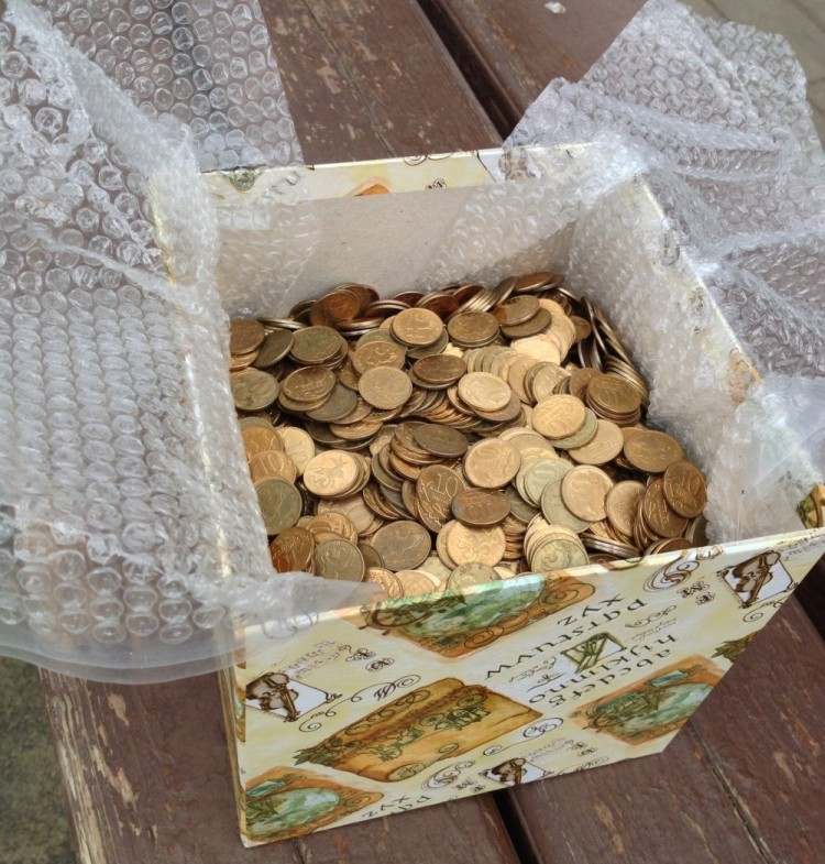 pengar-gåvor-bröllop-mynt-låda